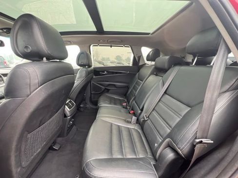 Used 2016 Kia Sorento SX AWD/4WD image 19