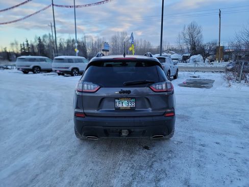 Used 2019 Jeep Cherokee Latitude Plus image 7