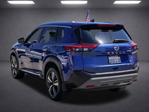 Used 2021 Nissan Rogue SL FWD image 5
