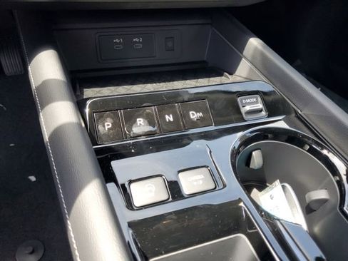 New 2025 Nissan Murano SV image 19