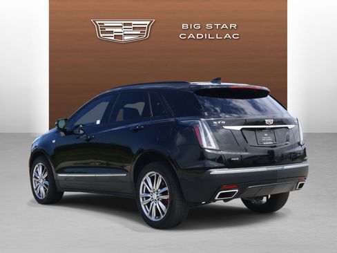 Used 2022 Cadillac XT5 Sportv w/ Technology Package AWD/4WD image 3