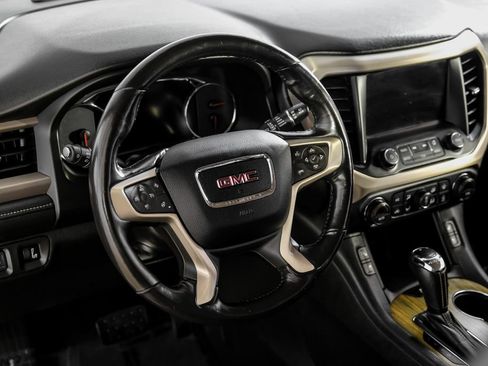 Used 2019 GMC Acadia Denali AWD/4WD image 12
