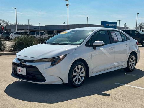 Certified 2024 Toyota Corolla LE image 7