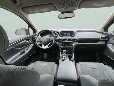 Used 2019 Hyundai Santa Fe SEL image 23