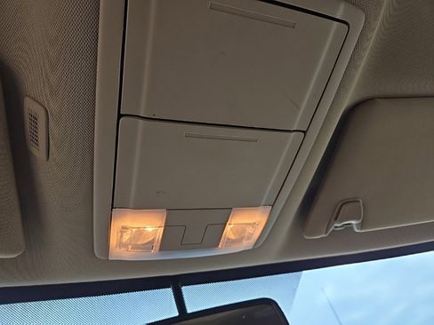 Used 2011 Ford F150 XLT w/ XLT Convenience Pkg image 33