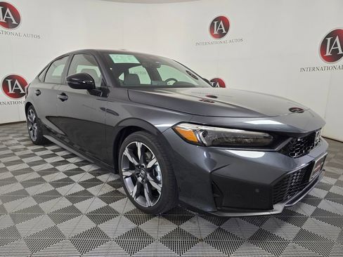 Used 2025 Honda Civic Sport image 1