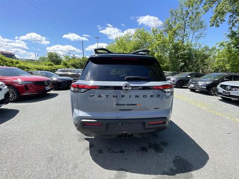 Used 2024 Nissan Pathfinder Rock Creek AWD/4WD image 31