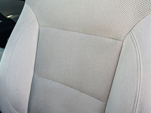 Used 2022 Chevrolet Traverse LS w/ Midnight/Sport Edition image 28