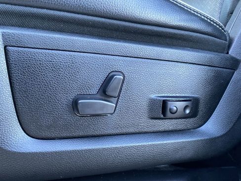 Used 2024 RAM 2500 Laramie image 19