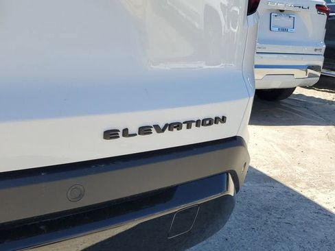 New 2026 GMC Terrain Elevation FWD image 9