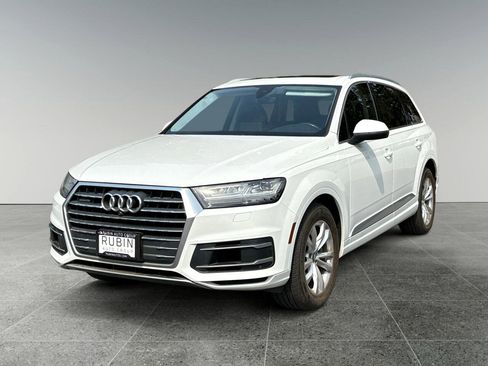 Used 2019 Audi Q7 3.0T Premium Plus image 2