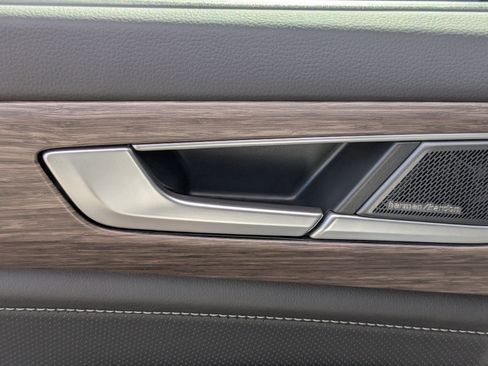 New 2026 Volkswagen Atlas SEL Premium R-Line image 28