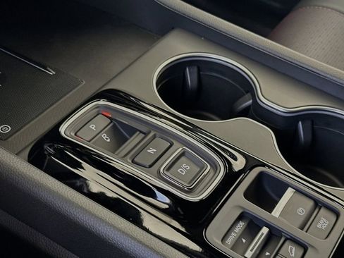 New 2025 Honda Pilot Black Edition image 18