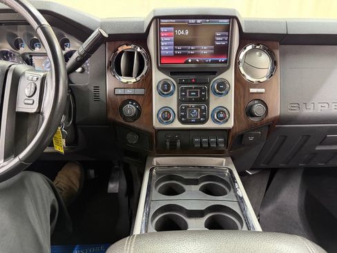 Used 2014 Ford F250 Lariat w/ Chrome Package AWD/4WD image 23