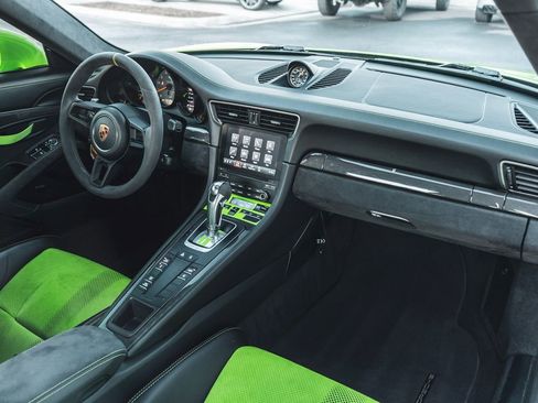 Used 2019 Porsche 911 GT3 RS RWD image 11