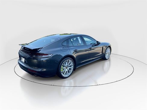 Used 2023 Porsche Panamera 4S image 8