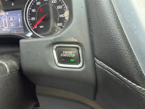 Used 2021 GMC Acadia SLE AWD/4WD image 29