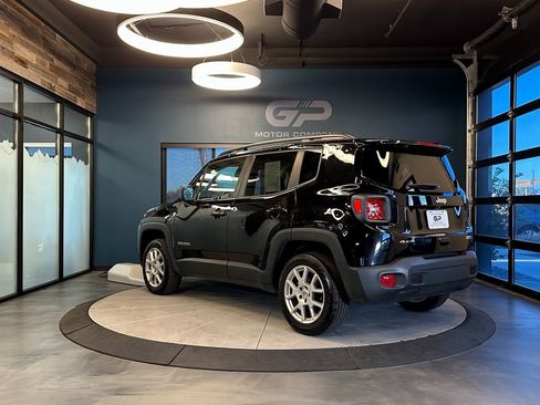Used 2022 Jeep Renegade Latitude w/ Convenience Group image 5