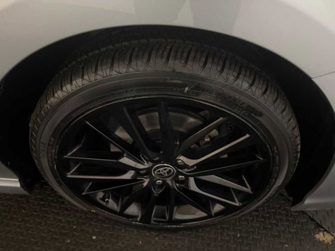 Used 2022 Toyota Camry XSE image 12