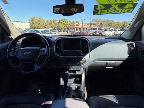 Used 2017 Chevrolet Colorado Z71 image 14