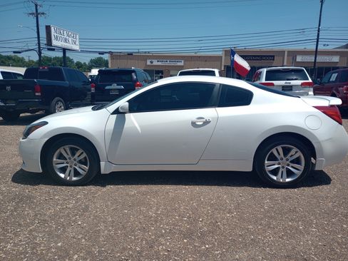 Used 2012 Nissan Altima 2.5 S FWD image 4