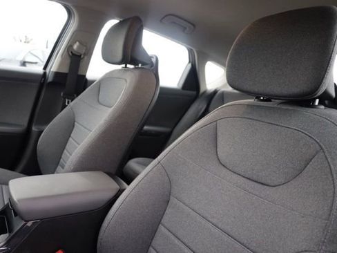 Certified 2025 Kia K4 EX image 21