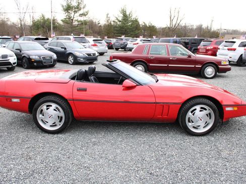 Used 1989 Chevrolet Corvette Convertible image 6