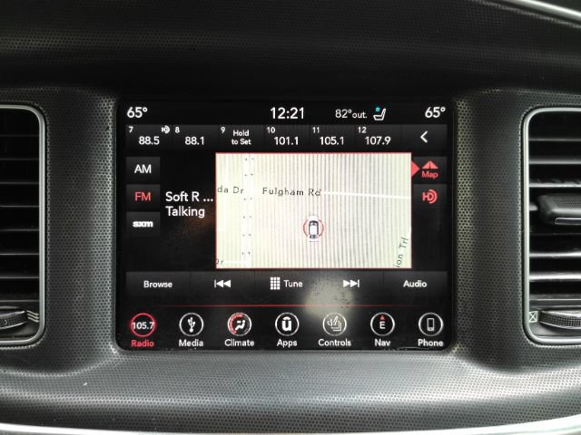 Used 2018 Dodge Charger SXT Plus w/ Quick Order Package 29J RWD image 11