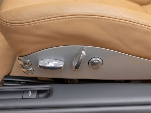 Used 2009 Porsche 911 Carrera S image 19