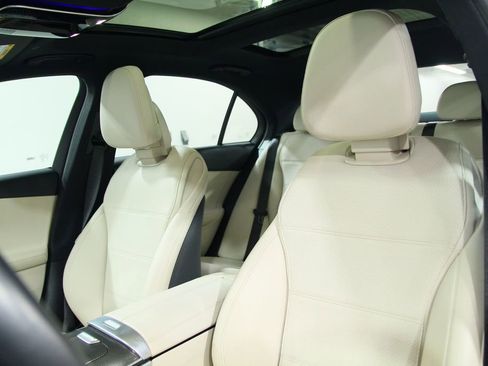 Certified 2023 Mercedes-Benz C 300 4MATIC Sedan image 6