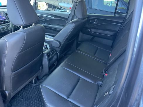 Used 2023 Honda Ridgeline RTL-E image 10