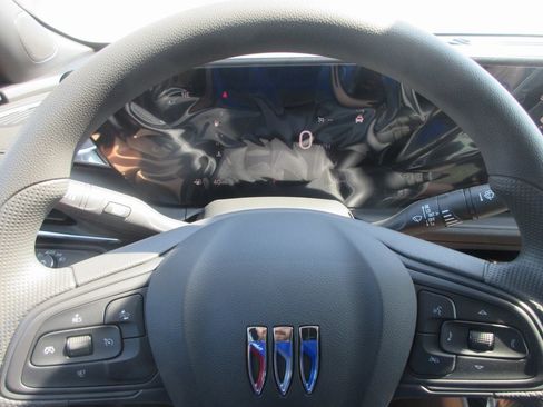 New 2026 Buick Envista Preferred image 16