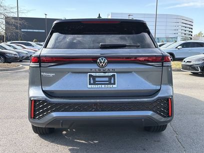 New 2026 Volkswagen Tiguan SE R-Line