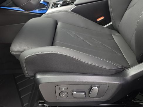 New 2026 BMW X3 xDrive30 w/ M Sport Package image 28