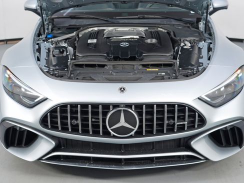 Used 2022 Mercedes-Benz SL 55 AMG AMG SL 55 w/ Driver Assist Pac image 8