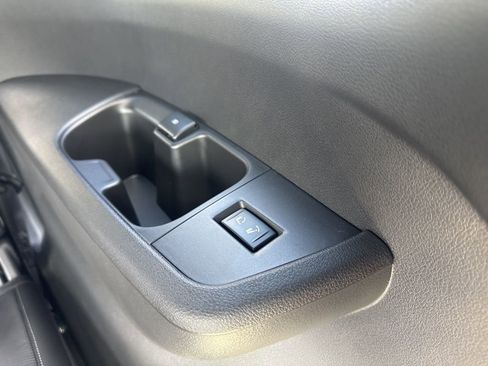 New 2025 Nissan Armada Platinum Reserve image 18