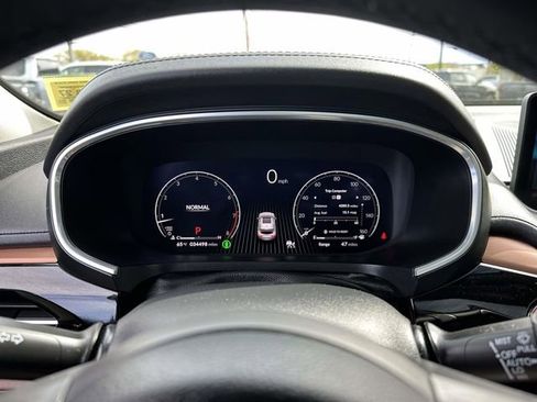 Used 2023 Acura MDX SH-AWD w/ Technology Package image 13