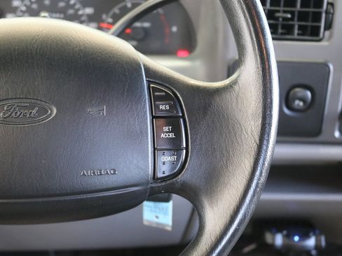 Used 2001 Ford F250 XLT image 85