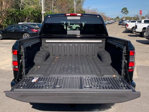 New 2026 Nissan Frontier SV w/ SV Convenience Package image 5