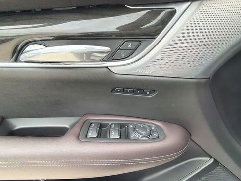 Certified 2024 Cadillac XT6 Premium Luxury FWD image 21