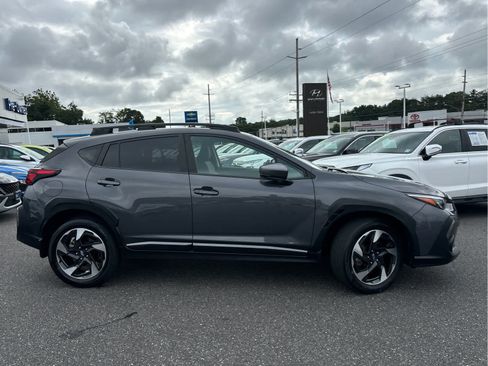 Used 2024 Subaru Crosstrek 2.5i Limited w/ Popular Package #4A AWD/4WD image 2