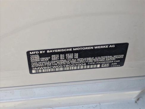 New 2026 BMW 330i xDrive Sedan w/ Convenience Package image 17