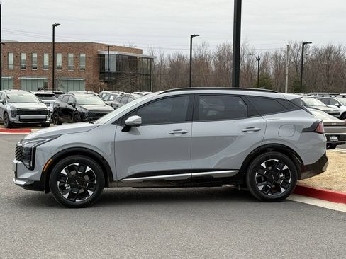 Used 2026 Kia Sportage SX image 4