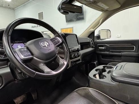 Used 2022 RAM 3500 Laramie image 27