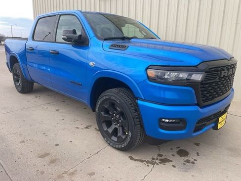 New 2026 RAM 1500 4x4 Crew Cab image 2