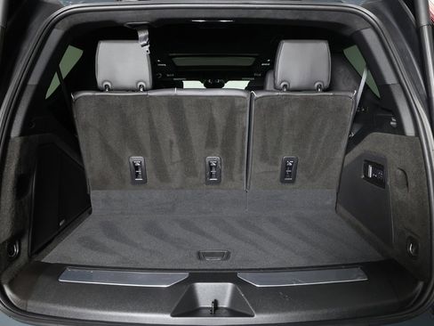 Used 2025 Cadillac Escalade V image 13