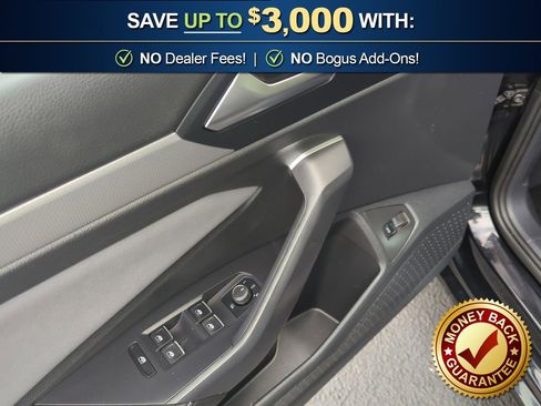 Used 2025 Volkswagen Jetta SE FWD image 16