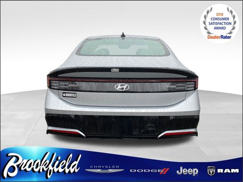 Used 2025 Hyundai Sonata SEL image 4