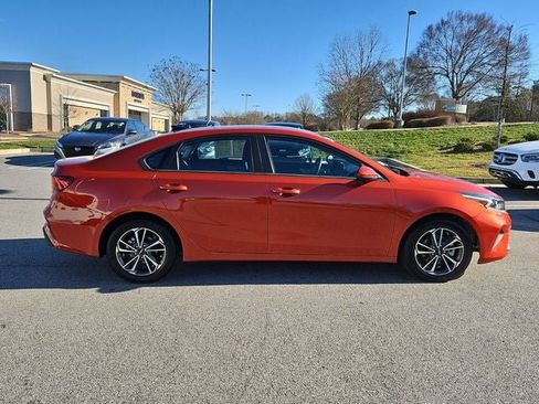 Used 2022 Kia Forte LXS image 9