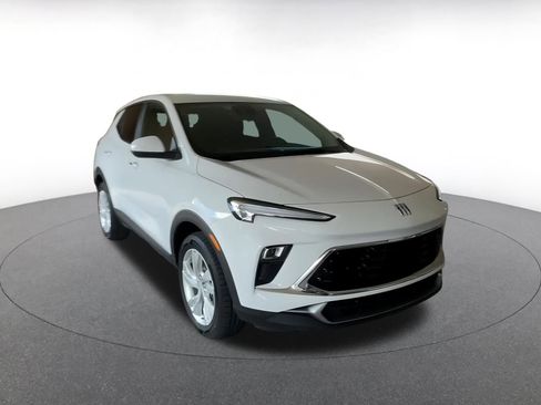 Used 2025 Buick Encore GX Preferred image 3